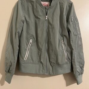 Signature by Levi Strauss Sage Green Lightweight Jacket